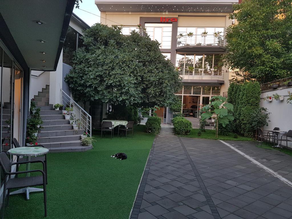 Lira Inn Ni Extérieur photo